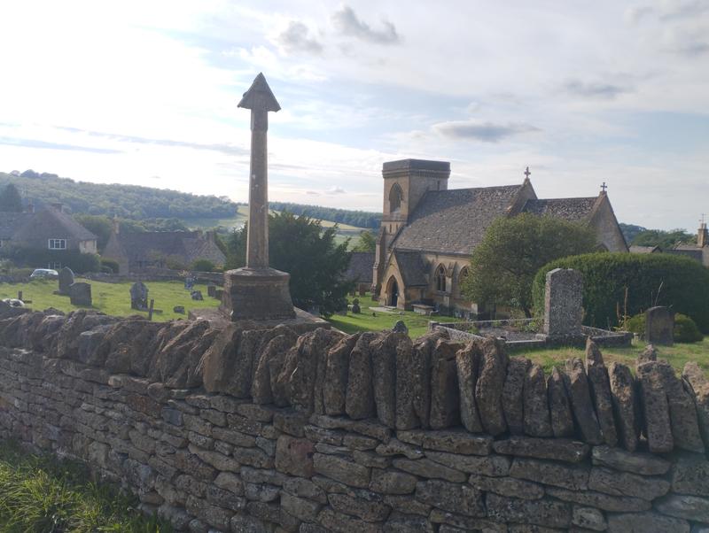 Ruta de cuento en familia: conociendo The Cotswolds - Blogs de Reino Unido - Día 1: llegada a Bristol - Castle Combe - Snowhill (11)