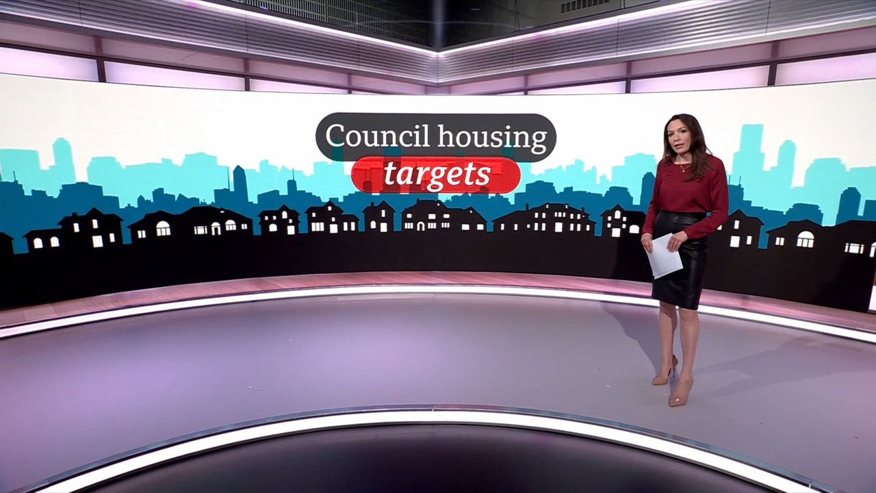 BBC London News_20230503_22302240.ts_snapshot_02.36.475