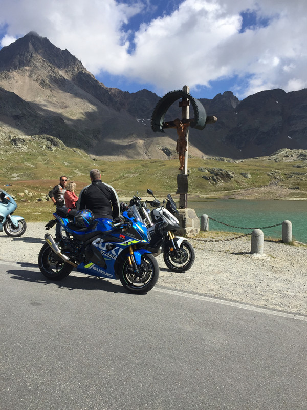 8F981F30-CDFB-4DD8-AEA1-02FC80F78C07