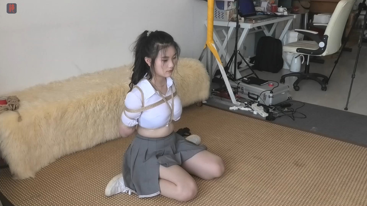 绳之韵 新人报道花季少女童瑶绳艺初体验.mp4_20210830_185138.594