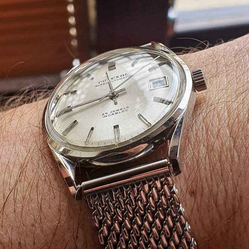 0640C1A2-B61F-4030-BA7A-EEDE44F66938