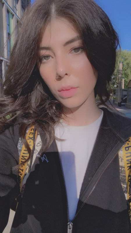 FC0D8804-F985-4B0E-A560-51D063909EB2