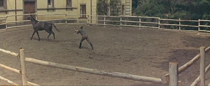 Smrt v sedle aka Death in the Saddle (1958).mkv_