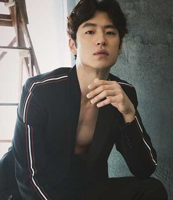Lee-Je-Hoon-2.jpg