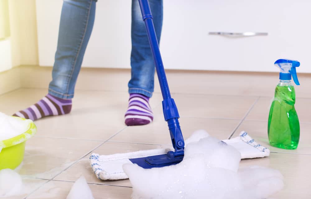 vloer-schoonmaken.jpg