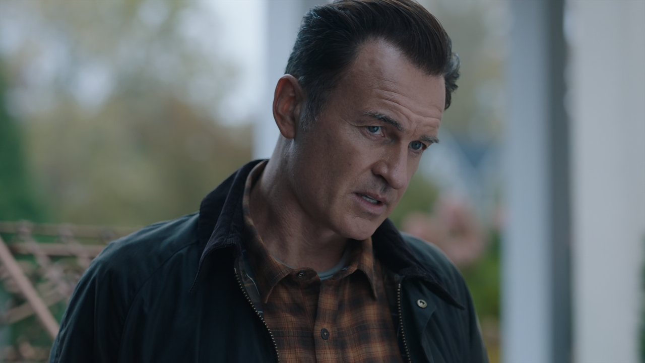 FBI.Most.Wanted.S02E02.Execute.1080p.10bit.AMZN.WEB-DL.DDP5.1.HEVC-Vyndros.mkv_snapshot_04.28_[2020.