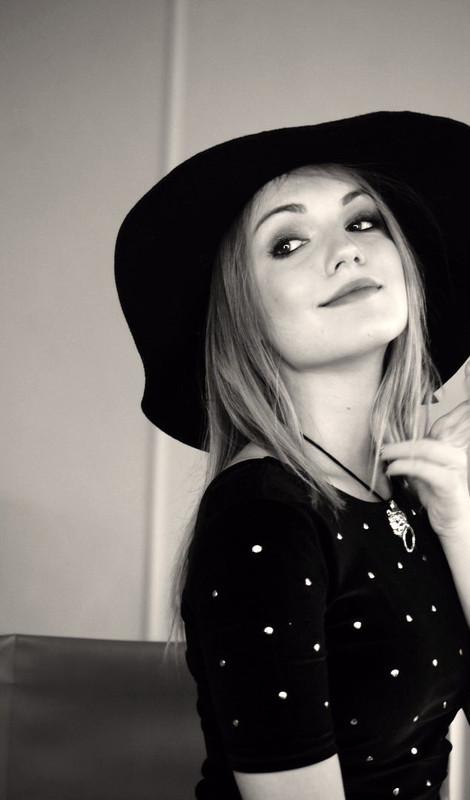 AC6E3070-8673-44CB-BEFD-CE7C2B731C42