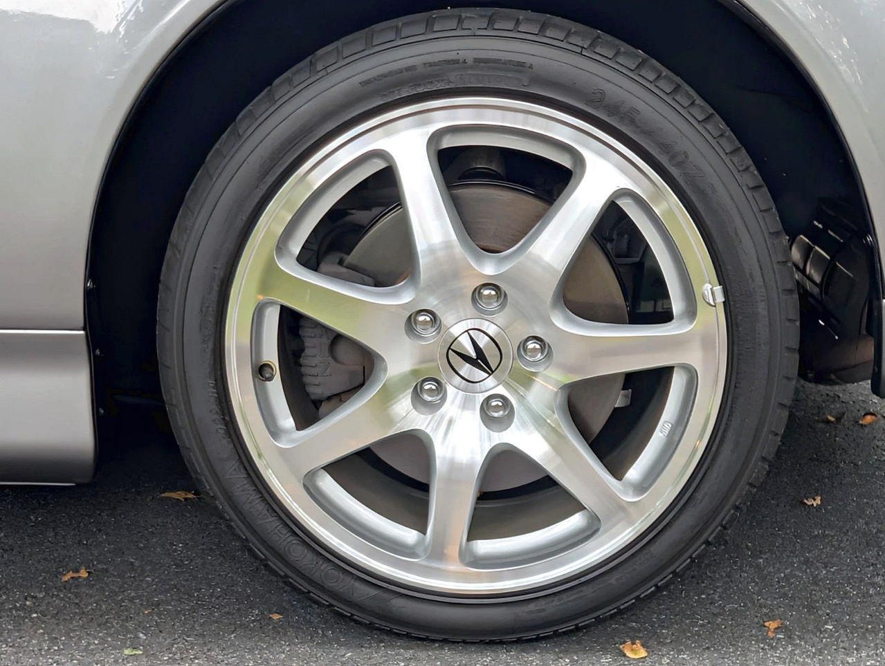 Vehicle thumbnail 24