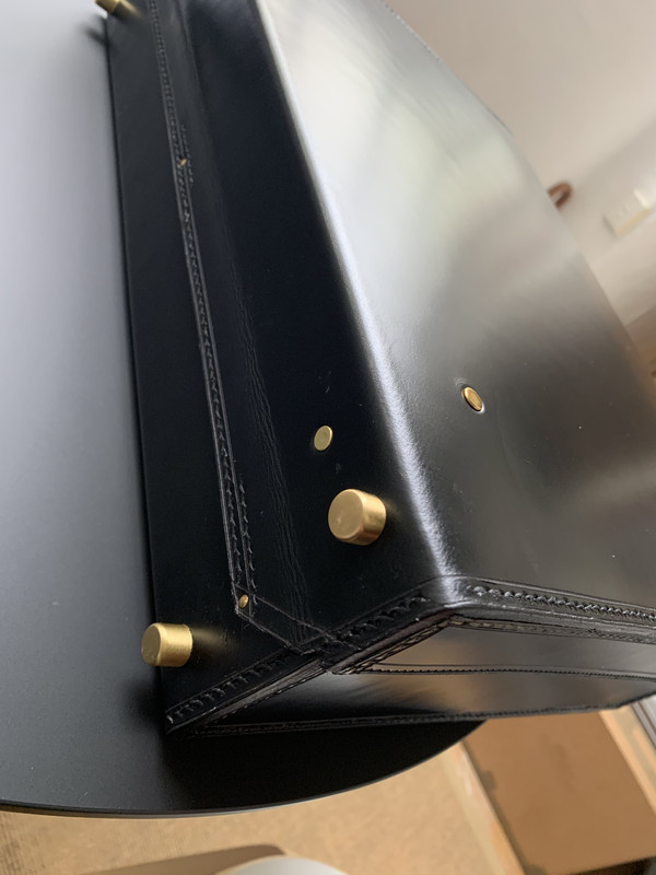 9DFD3896-F272-4876-9C41-CA292F6716E1