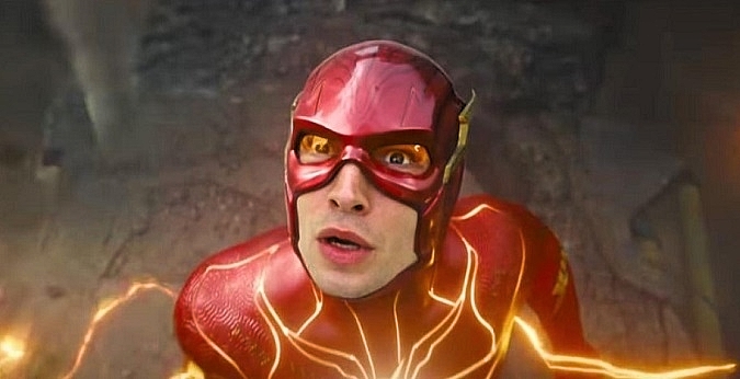 FLASH-2-A-FOTOR.jpg