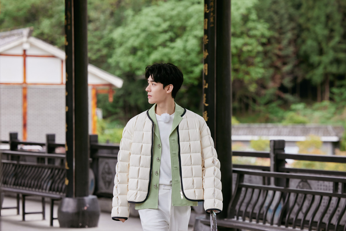 006DurXoly1hdy5gbin3fj36bk47sqva