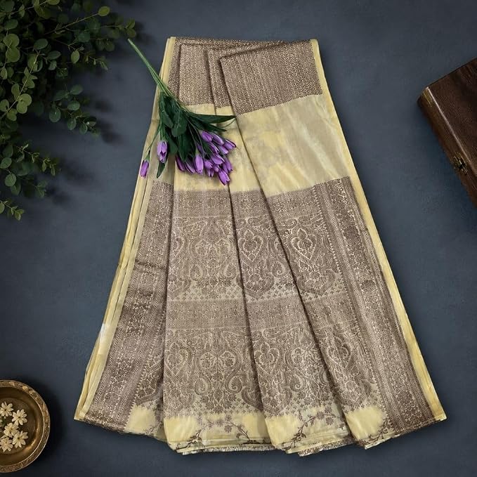 Women's Banarasi Silk Woven Saree with Unstitched Blouse Piece