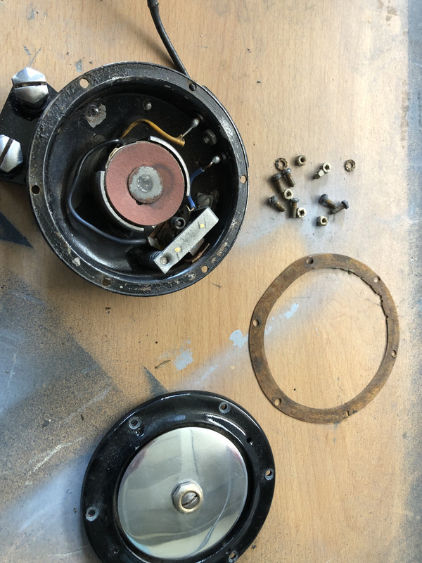 983D0858-7CC5-49B3-9F31-B921161A9CE1