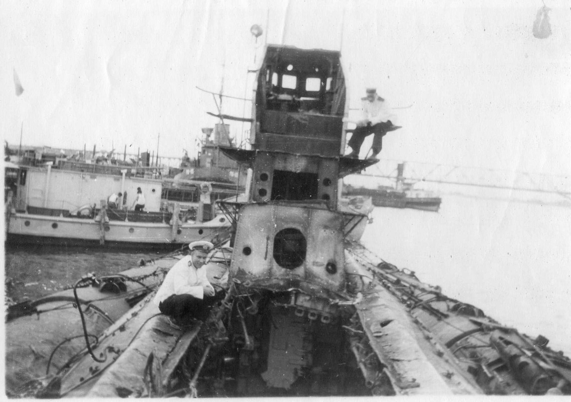 Щ-207 на разборке в Астрахани, август 1957г..