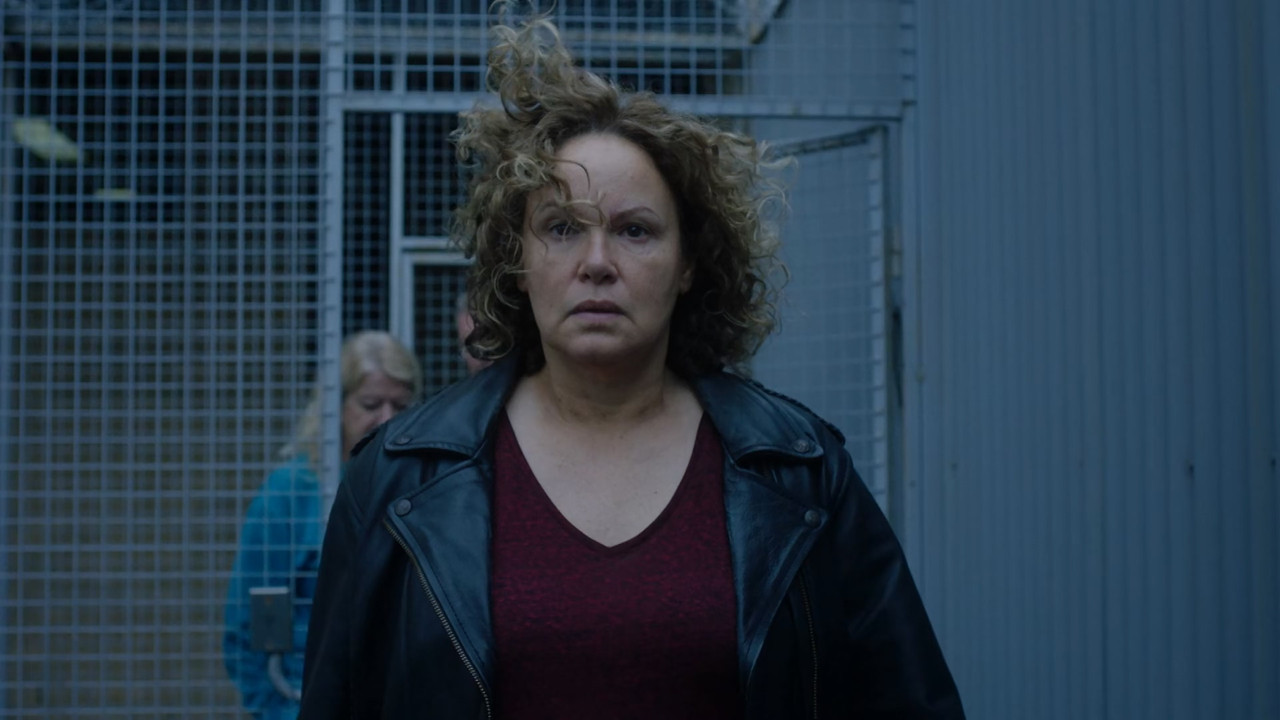 Wentworth (2013) S07E02 Payback (1080p NF WEB-DL x265 10bit EAC3