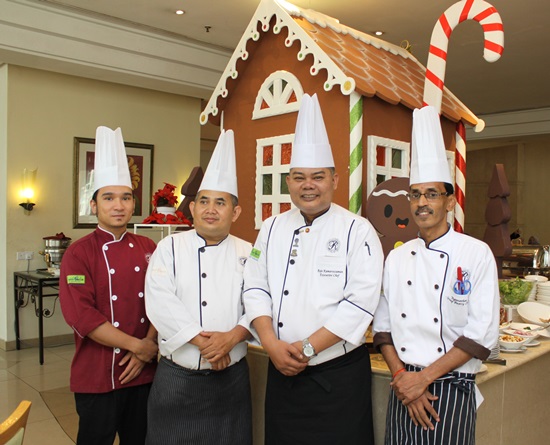 CELEBRATE CHRISTMAS EVE AND NEW YEAR'S BUFFET AT ROYALE CHULAN BUKIT BINTANG 2018 CELEBRATE CHRISTMAS EVE AND NEW YEAR'S BUFFET AT ROYALE CHULAN BUKIT BINTANG 2018