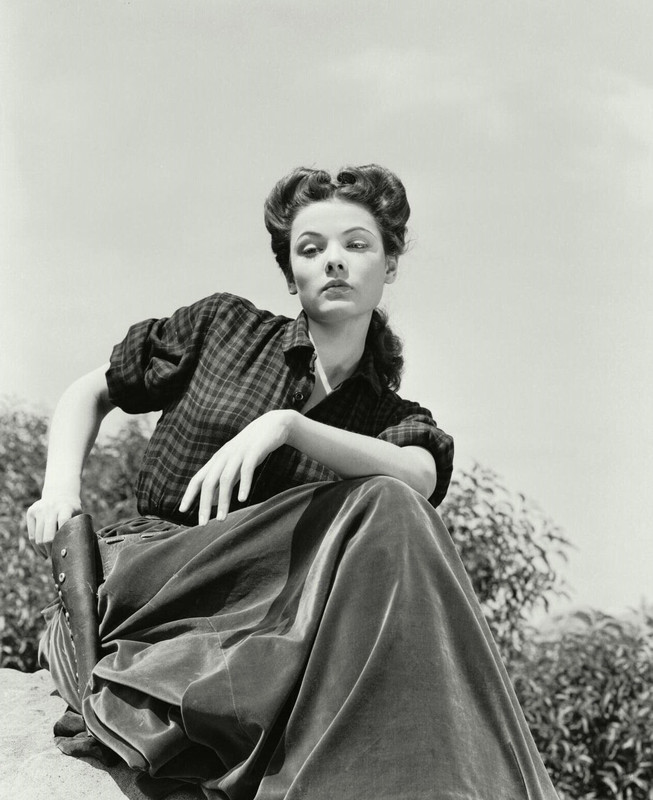 Gene_Tierney_mc39