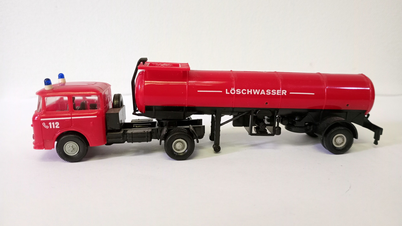 Mach (3688)