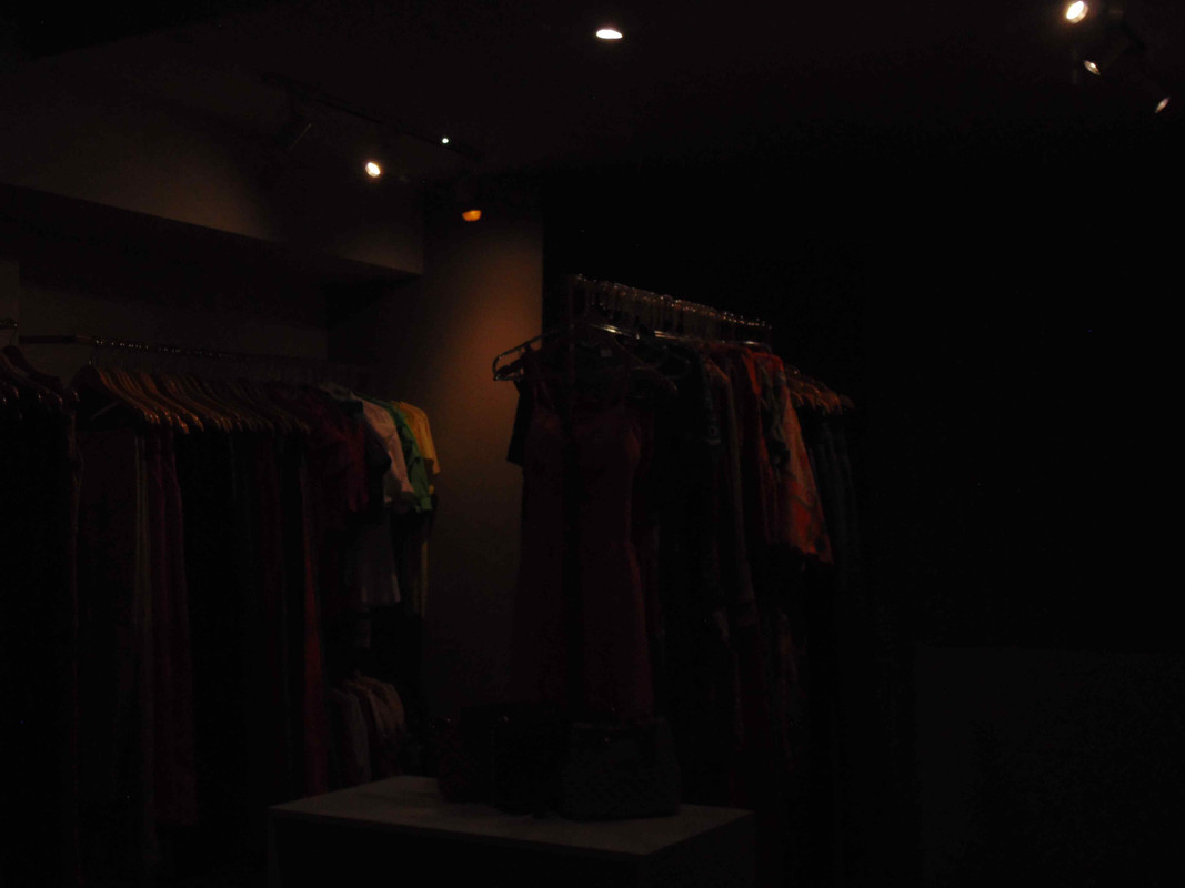 5.1.closed up shops I (bright up)