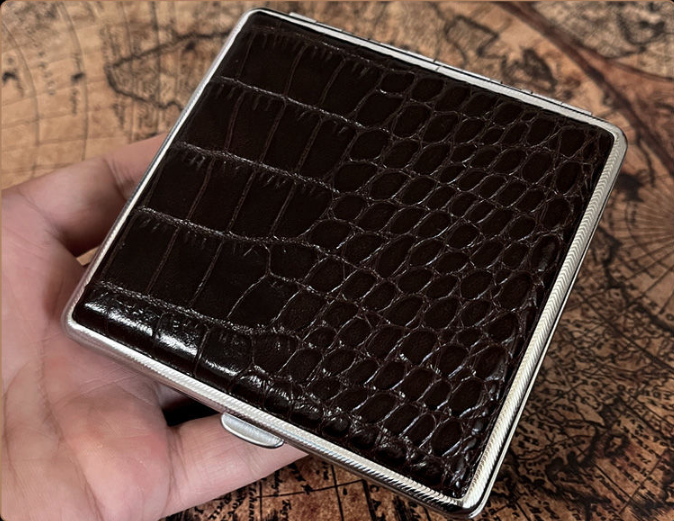 Genuine Leather Cigarette Case Crocodile Pattern Embossed Dark Brown 20 Stick Capacity Retro Vintage Style Metal Frame Hard Shell Box Mens Gift