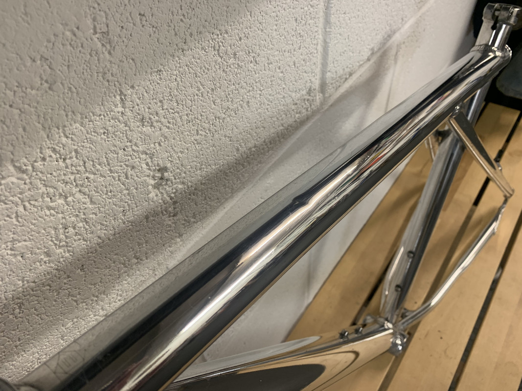 85AD9F46-22E6-4AAD-A8CE-2FB15E4E029C