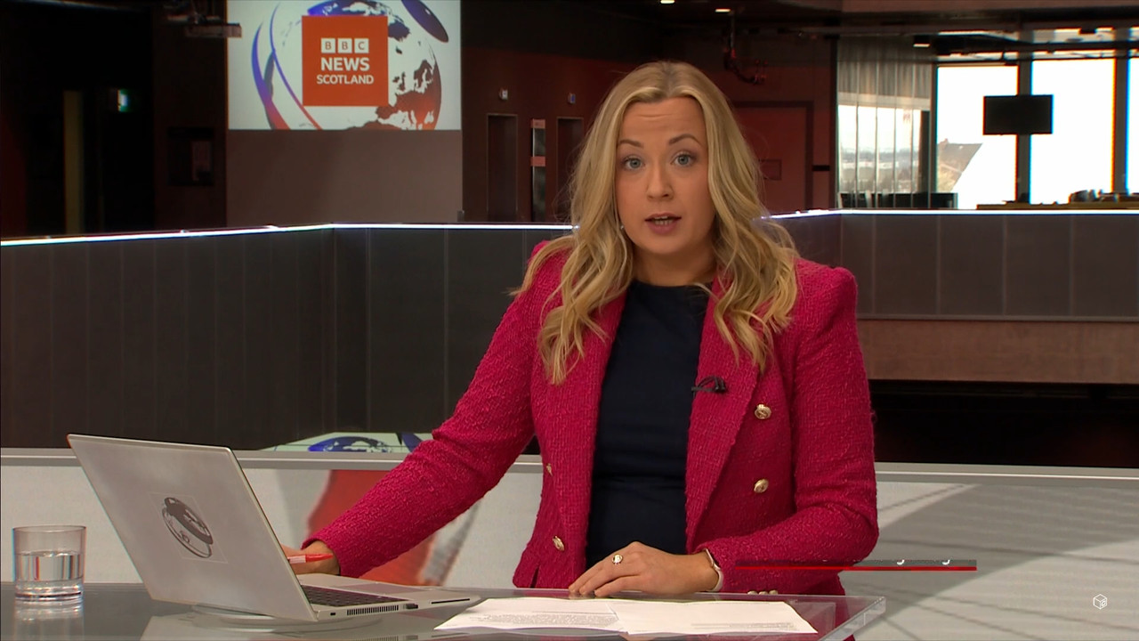 04.09 - 17.50.01 - BBC London News. The latest stories from the BBC L....ts_snapshot_07.41.464