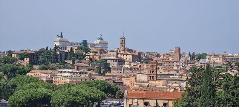 CRIATURAS MISTERIOSAS EN EL CENTRO DE ROMA - Roma: non basta una vita (8)