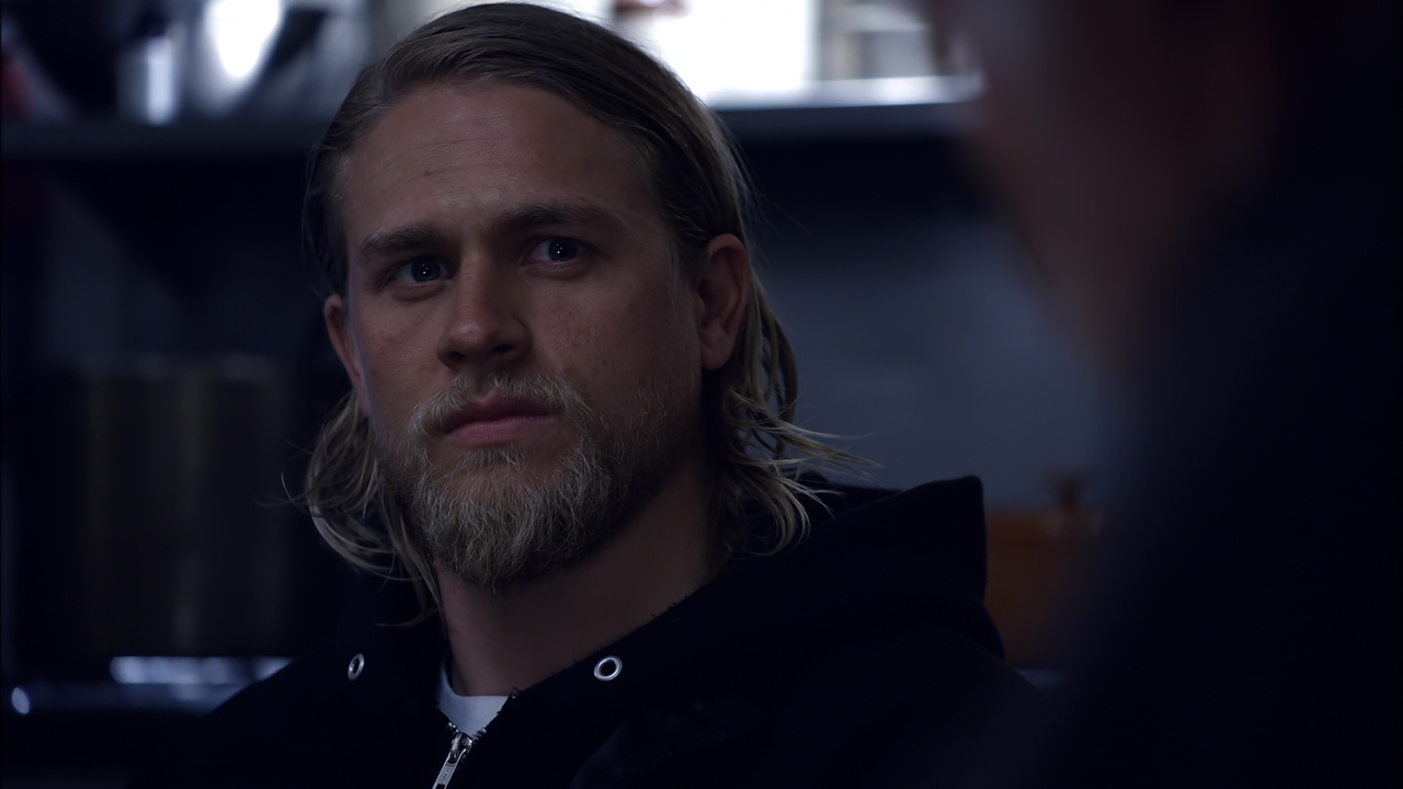 Sons.of.Anarchy.S03E11.Bainne.1080p.10bit.BluRay.AAC5.1.HEVC-Vyndros.mkv_snapshot_39.32_[2024-08-13_