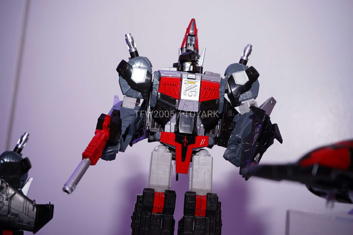 NYCC2016-Titans-Return-097