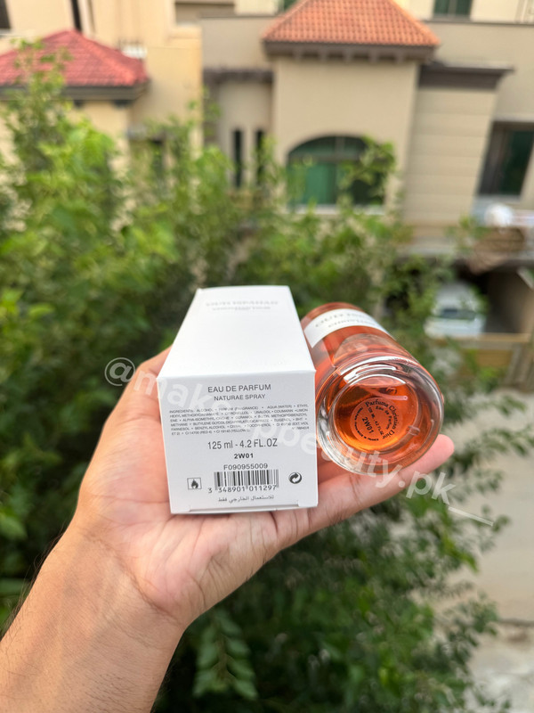 Dior Oud Ispahan Original Factory Leftover 6-10 hrs lasting Fragrance. 120 ML Big size bottle - image 2