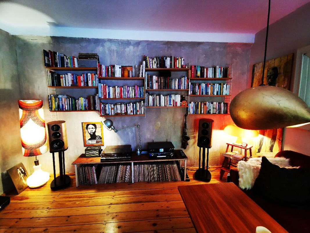 E3CCFAED-5922-4F3F-9949-2A53C029E583