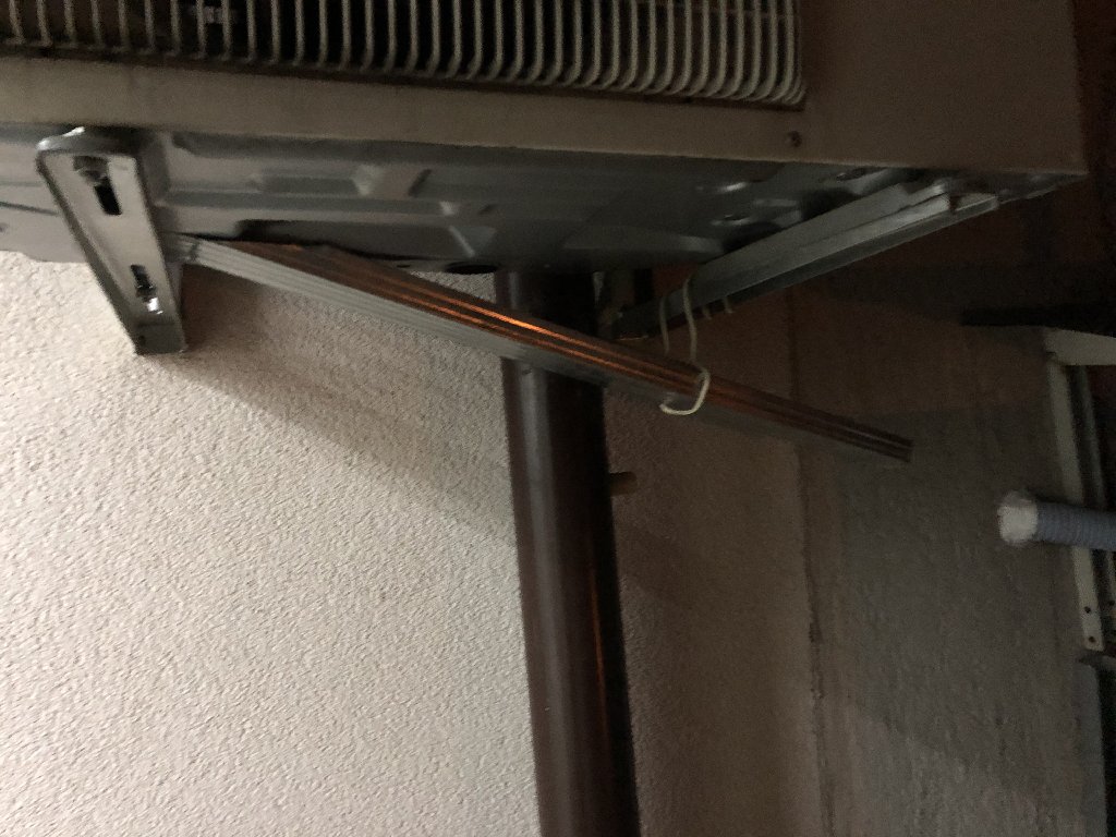 2BAC19F2-0BC5-4C2F-A0A2-8CDFA594BEB7