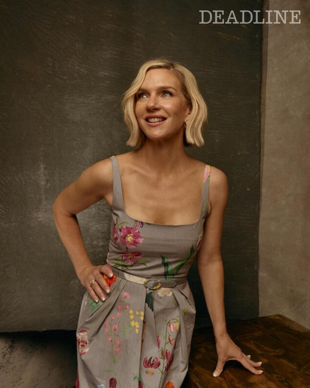 Rhea Seehorn Fans x7zrt0dpb3kh1
