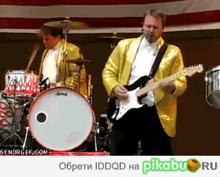 Барабанщик и гитарист