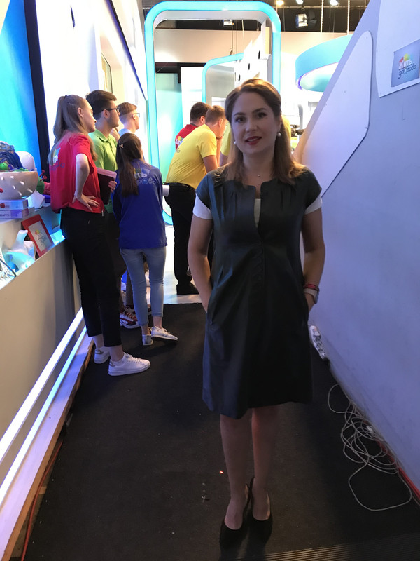 3AE5CA76-419C-45A5-8ED6-7C5C21E3016C