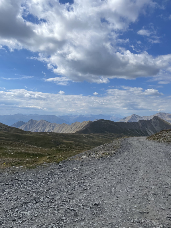 FE1FB28A-E356-498B-8690-D98CF8220817