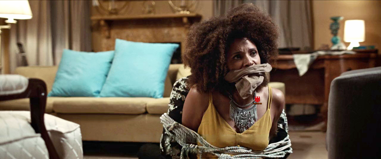 Stéfi Celma 4 Happy Times 2019