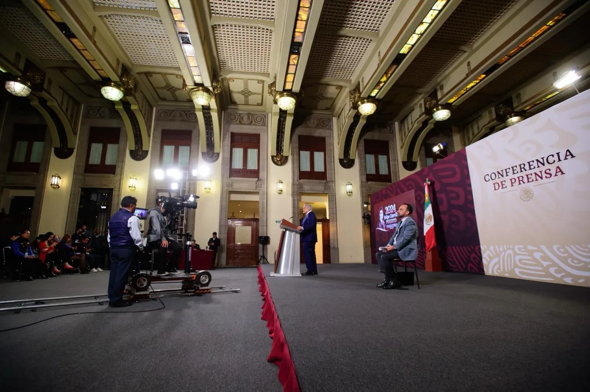 AMLO asegura que fueron mínimos los daños en edificios históricos por protestas del 8M