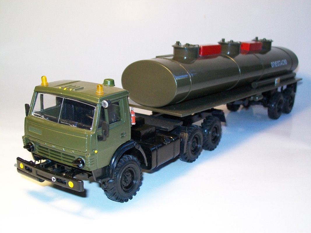 Военные бензовозы (6)