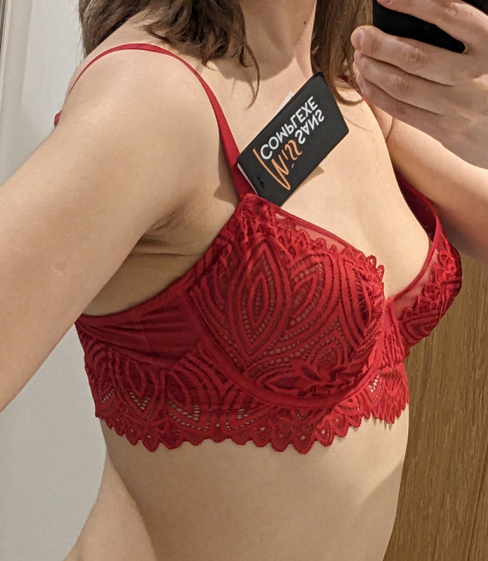 PXL 20260425 194959128 2