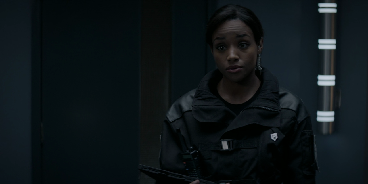 Batwoman 2019 S01E05 Mine Is a Long and a Sad Tale 1080p AMZN Webrip x265 10bit EAC3 5 1 Goki