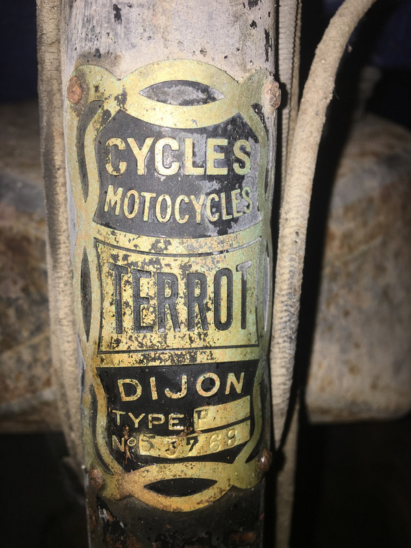 C2A367D3-0D02-4138-A3B5-F20BFECDD5AA