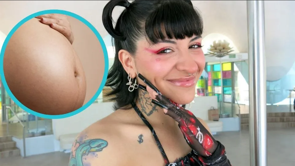 Cazzu presume su baby bump en atrevido y gótico atuendo