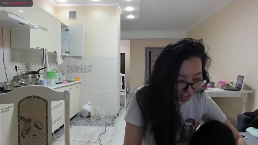 Couple_assian Chaturbate Apr 22 2021 15-00-00