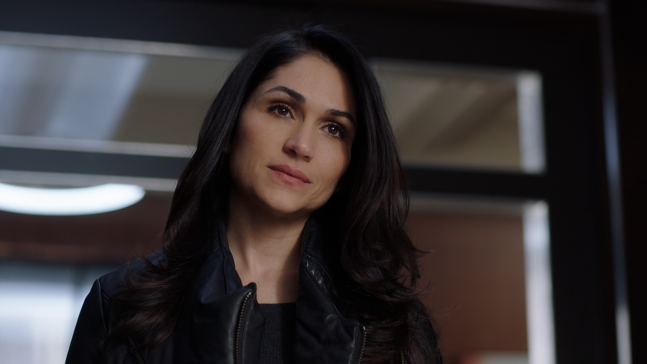 Power.S04E08.It's.Done.1080p.10bit.BluRay.DD5.1.HEVC-Vyndros.mkv_snapshot_43.08_[2020.07.27_19.30.33