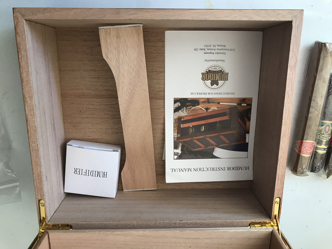 8233CB87-2521-487C-81EF-2C27C251DAD4