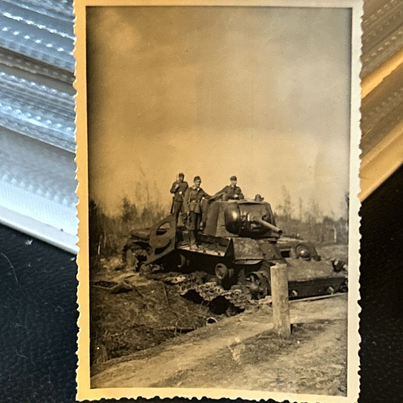 Foto Wk2 Front Wehrmacht Panzer Soldat Kampf (2)