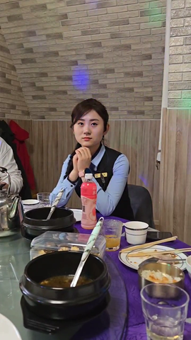 1761552195027 mp4 000001089