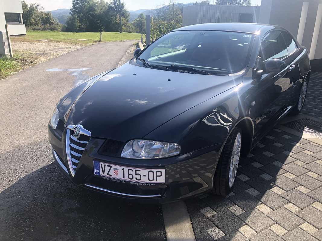 C87F4E4C-3F38-4917-A281-BDB745E1C062