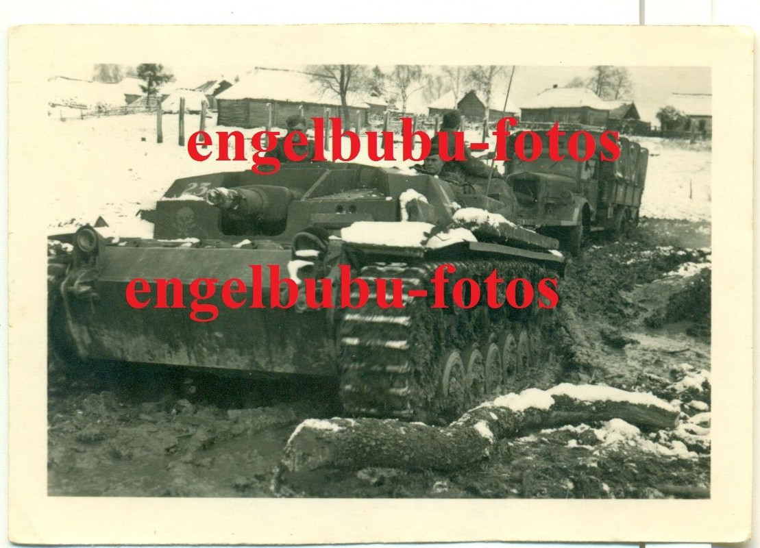 FOTO - STURMGESCHÜTZ - PANZER - WAPPEN STURMGESC